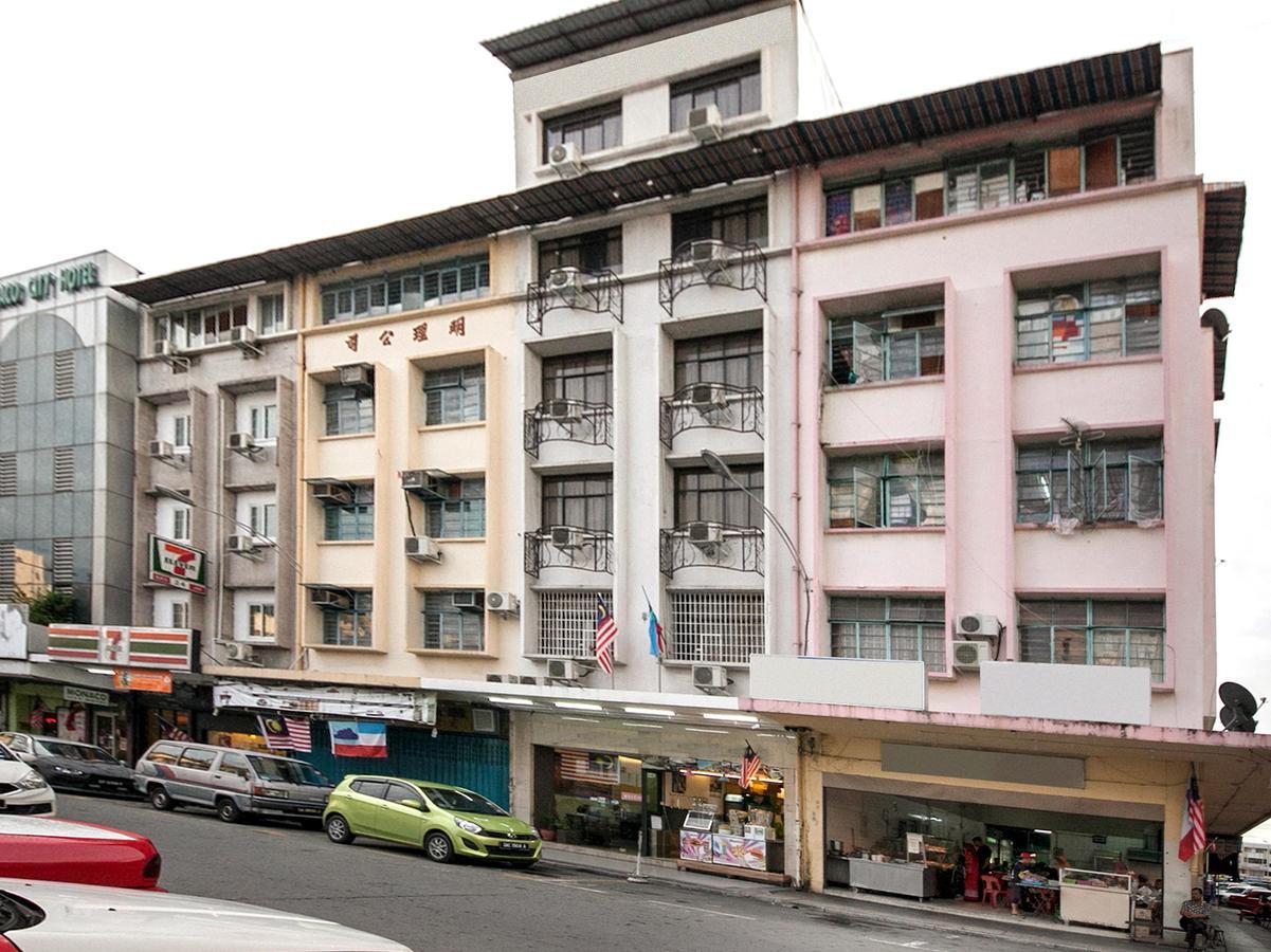 Hotel Sri Iskandar Kota Kinabalu Bagian luar foto